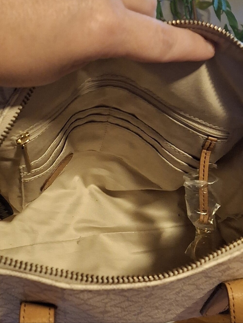 FOSSIL SYDNEY SATCHEL BEIGE DIAMOND SHAPES TOP HANDLE BAG W/DETACHABLE STRAP - Picture 5 of 5